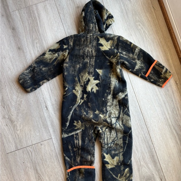 Columbia camo fleece bunting 18-24months - Picture 2 of 3